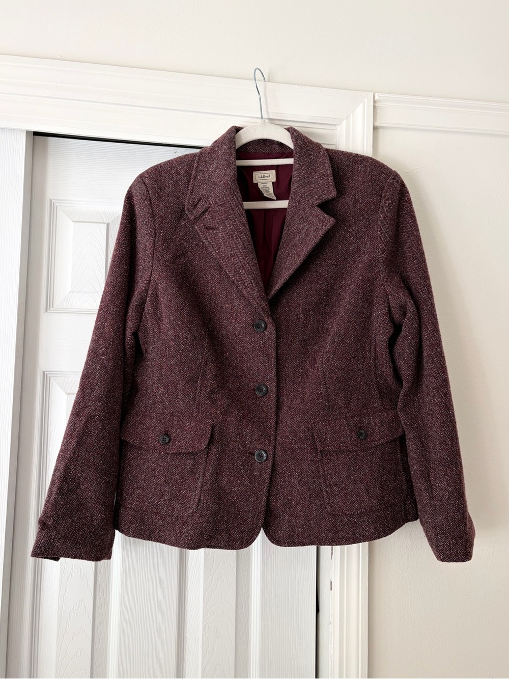 LL Bean Women's Burgundy Wool Silk Blend Tweed 3-Button Blazer Size XL